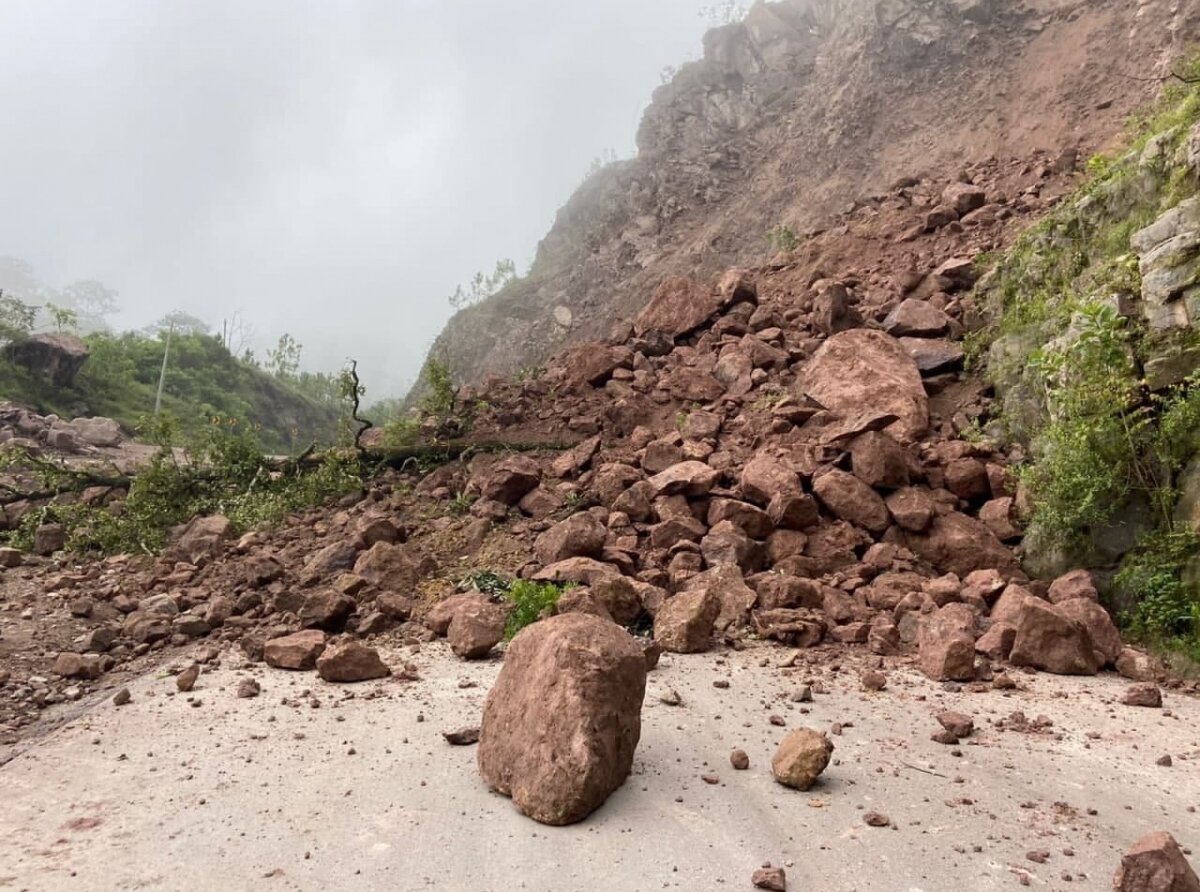 Torrential Rains Continue to Cause Damage Across the State; Mascota-PV Road Closed