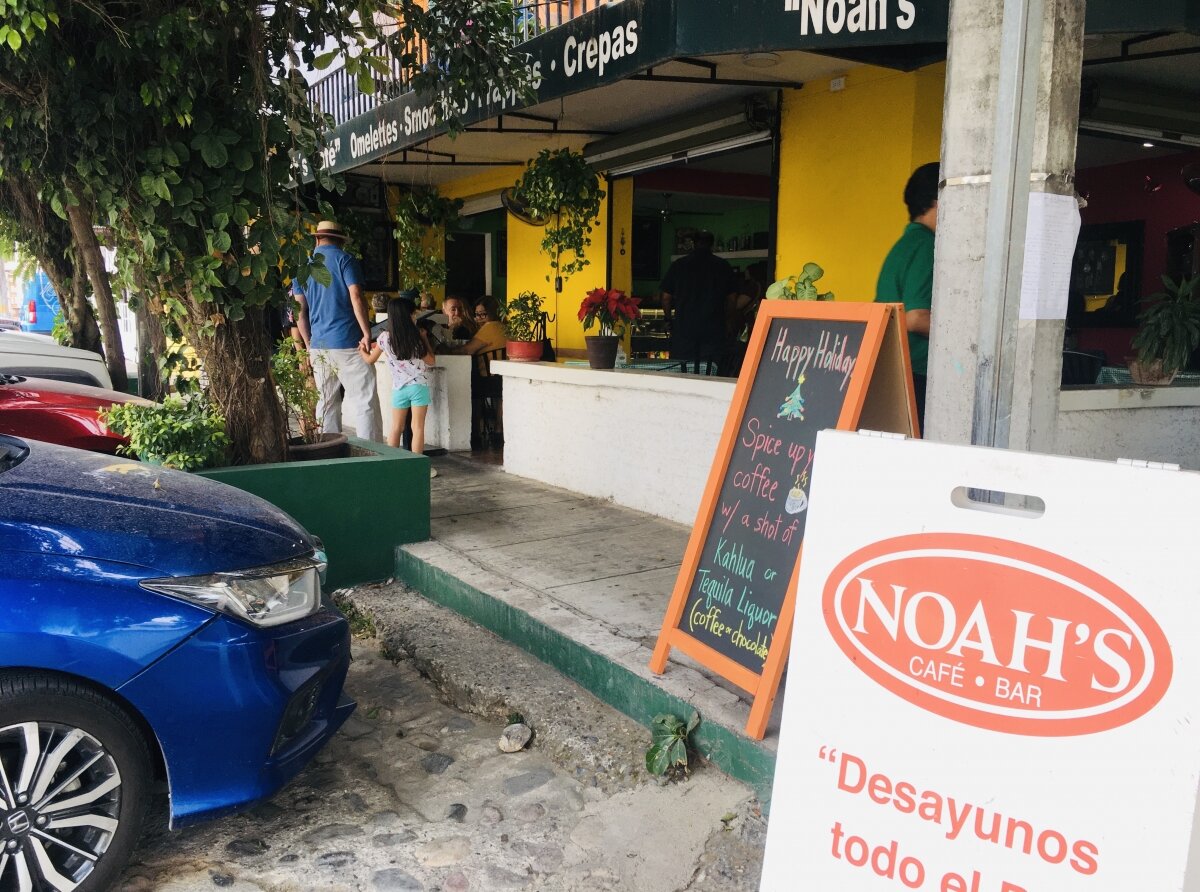 A Pleasant Meal At Noah's 'Breakfast All Day' Cafe